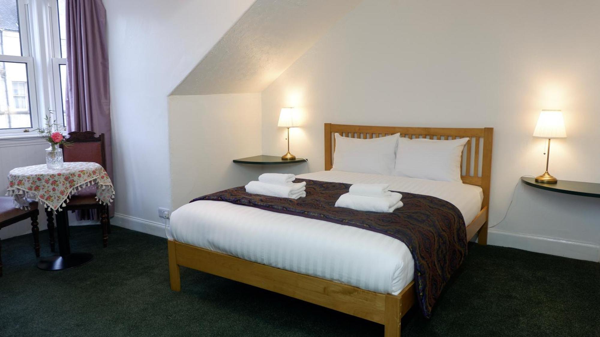 4 Friends House Hotel Единбург Екстериор снимка