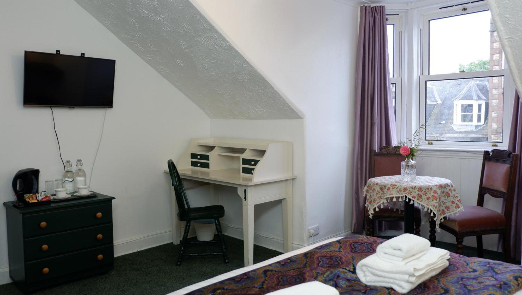 4 Friends House Hotel Единбург Екстериор снимка