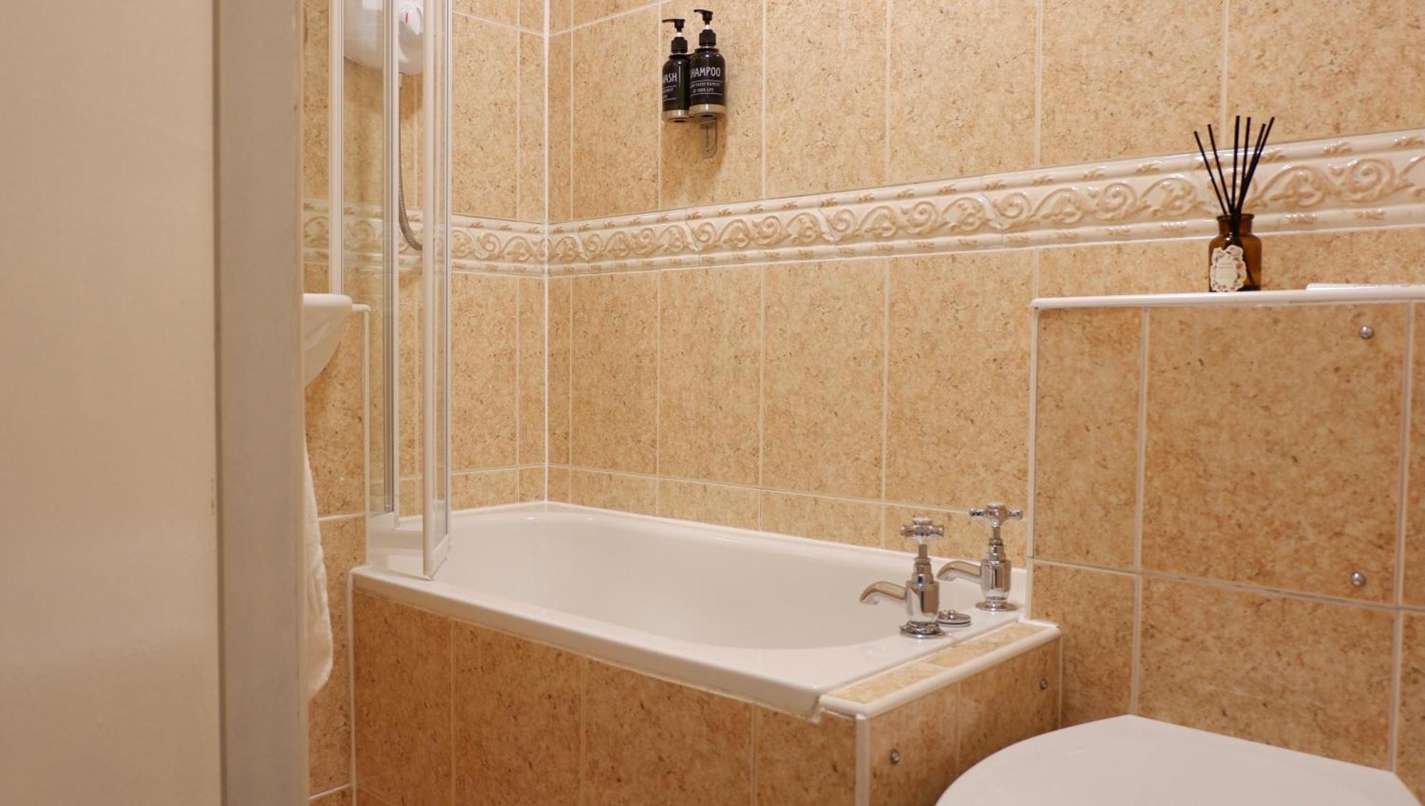4 Friends House Hotel Единбург Екстериор снимка